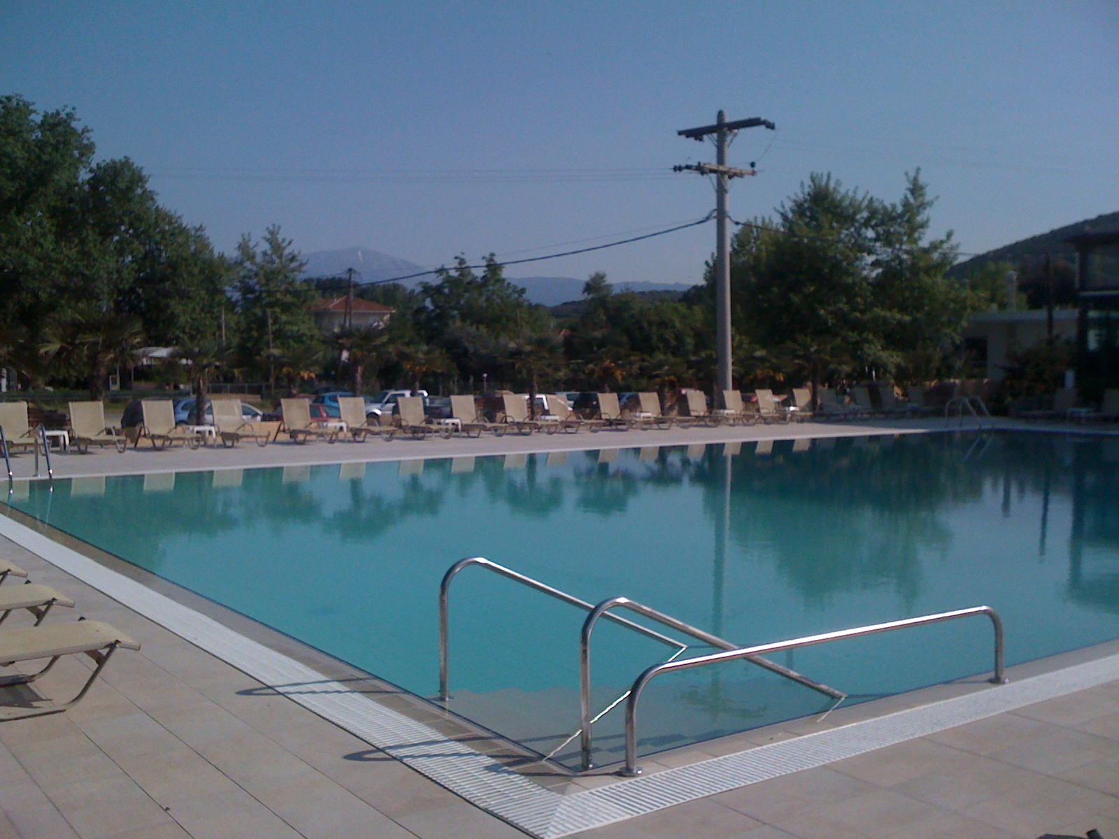 Πισίνα με υπερχείλιση σε 5* ξενοδοχείο στον Πλαταμώνα Πιερίας