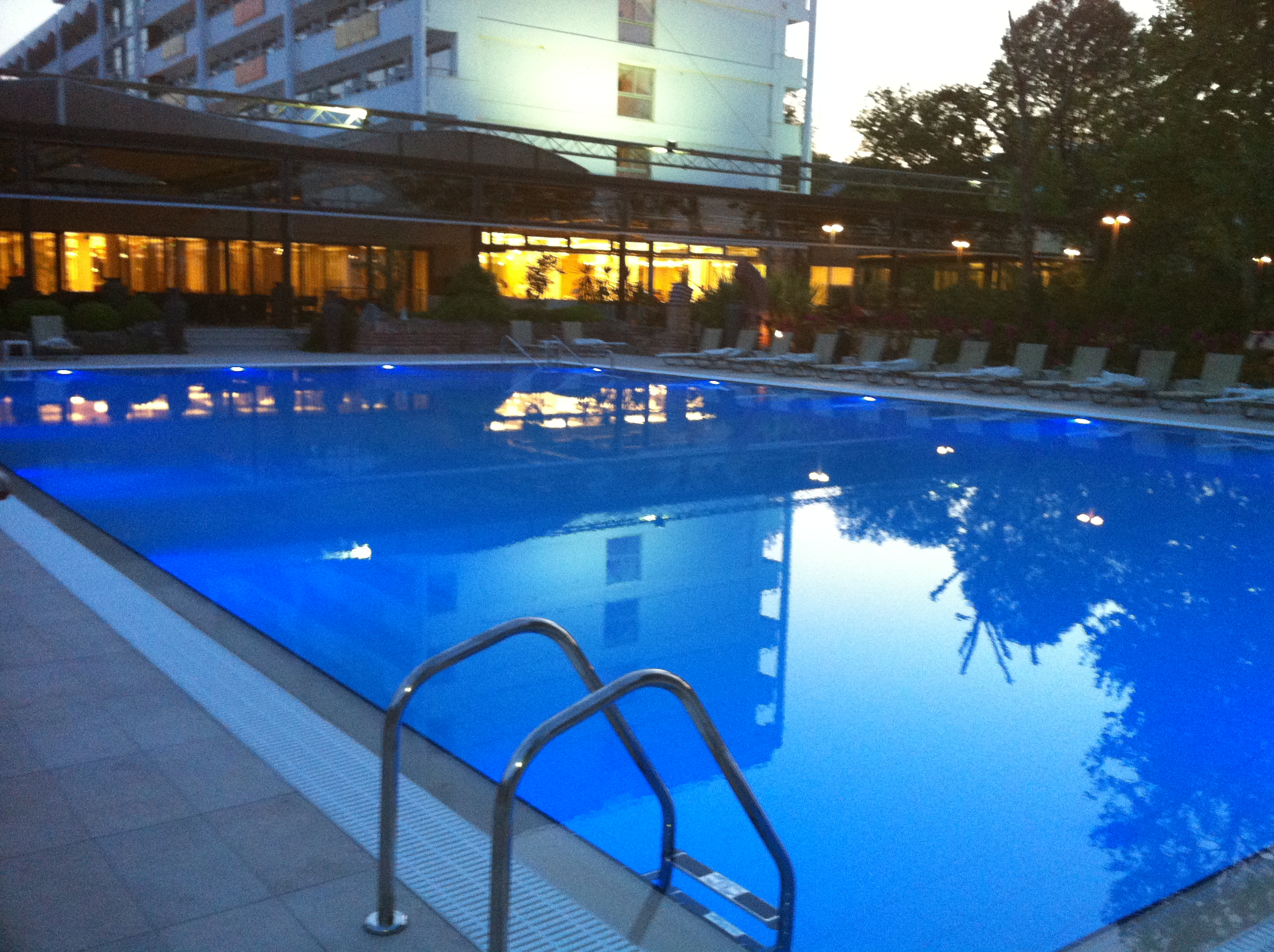 Πισίνα σε 5* ξενοδοχείο στον Πλαταμώνα Πιερίας